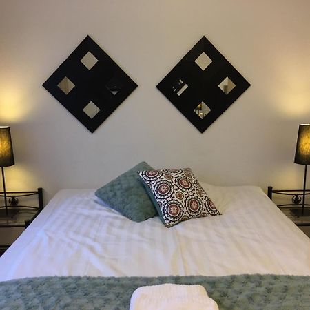 Maelaroe Hotell Ekerö Екстериор снимка