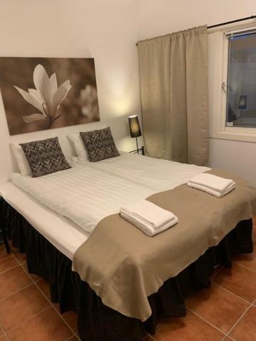 Maelaroe Hotell Ekerö Екстериор снимка